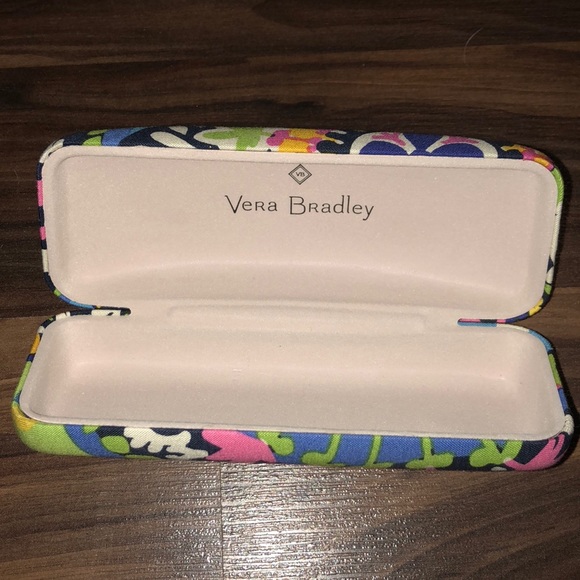 Vera Bradley Accessories - NWOT Vera Bradley Clamshell Eyeglasses Case